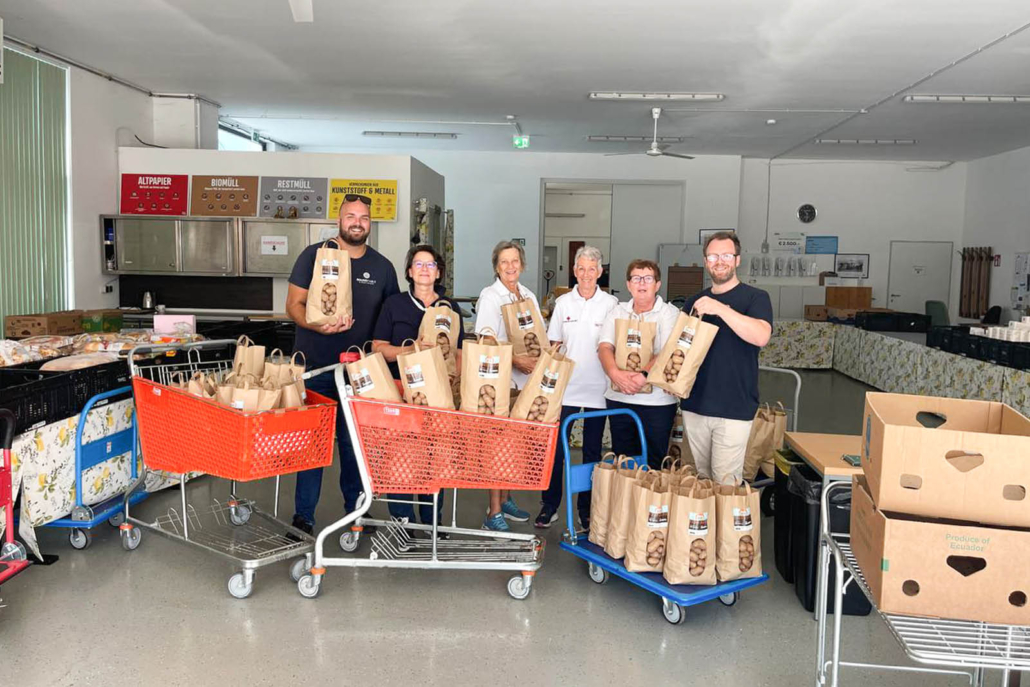 Serviceverein Round Table Wiener Neustadt Serviceprojekt Ernte Erdäpfel auf Mission 2025 Sozialkaufhäuser